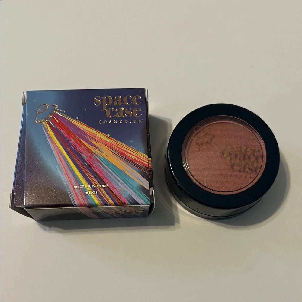 NEW Space Case Cosmetics Blush – It's Not Me, It's My Sign 🪐✨ - Picture 1 of 4